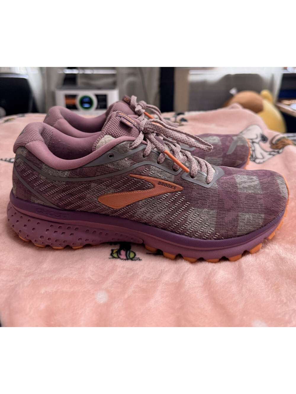 Brooks Women’s Purple/Gray/Orange Low Top Lace-Up Logo Mesh Running Sneakers